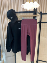 Load image into Gallery viewer, Boyfriend Sweater. Black.
