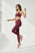 Load image into Gallery viewer, OTR Logo Leggings. Grape.
