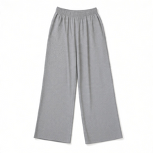 Load image into Gallery viewer, Everyday Jersey Pants. Heather Grey.
