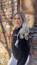 Load image into Gallery viewer, Logo Fleece. Black. (PRE-ORDER 7-10 DAYS)
