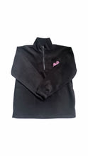 Load image into Gallery viewer, Logo Fleece. Black. (PRE-ORDER 7-10 DAYS)
